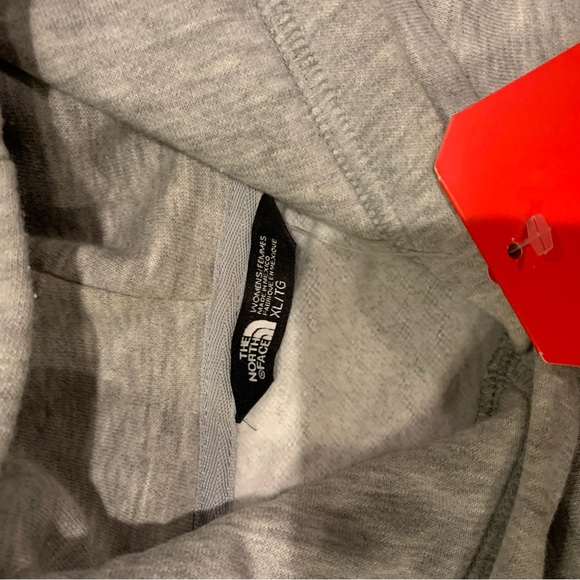 The North Face Womens Size XL 2017 Expedition Antarctica Queen Maud Land Hoodie - Picture 3 of 4